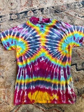 Gildan Tie-Dye Women’s Tee